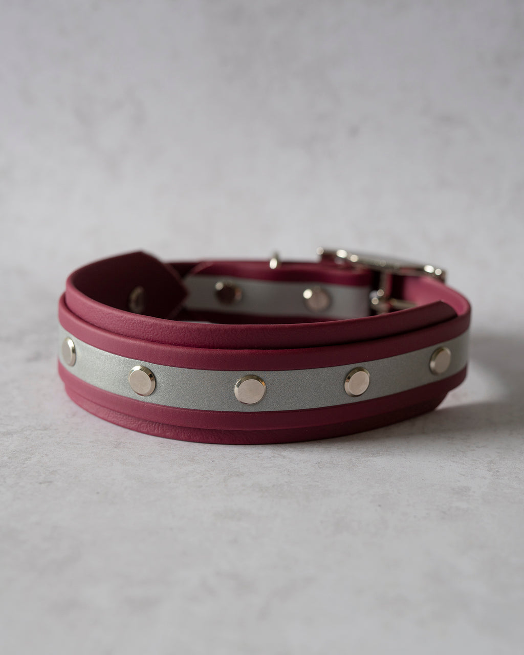 Reflective Layered Collar