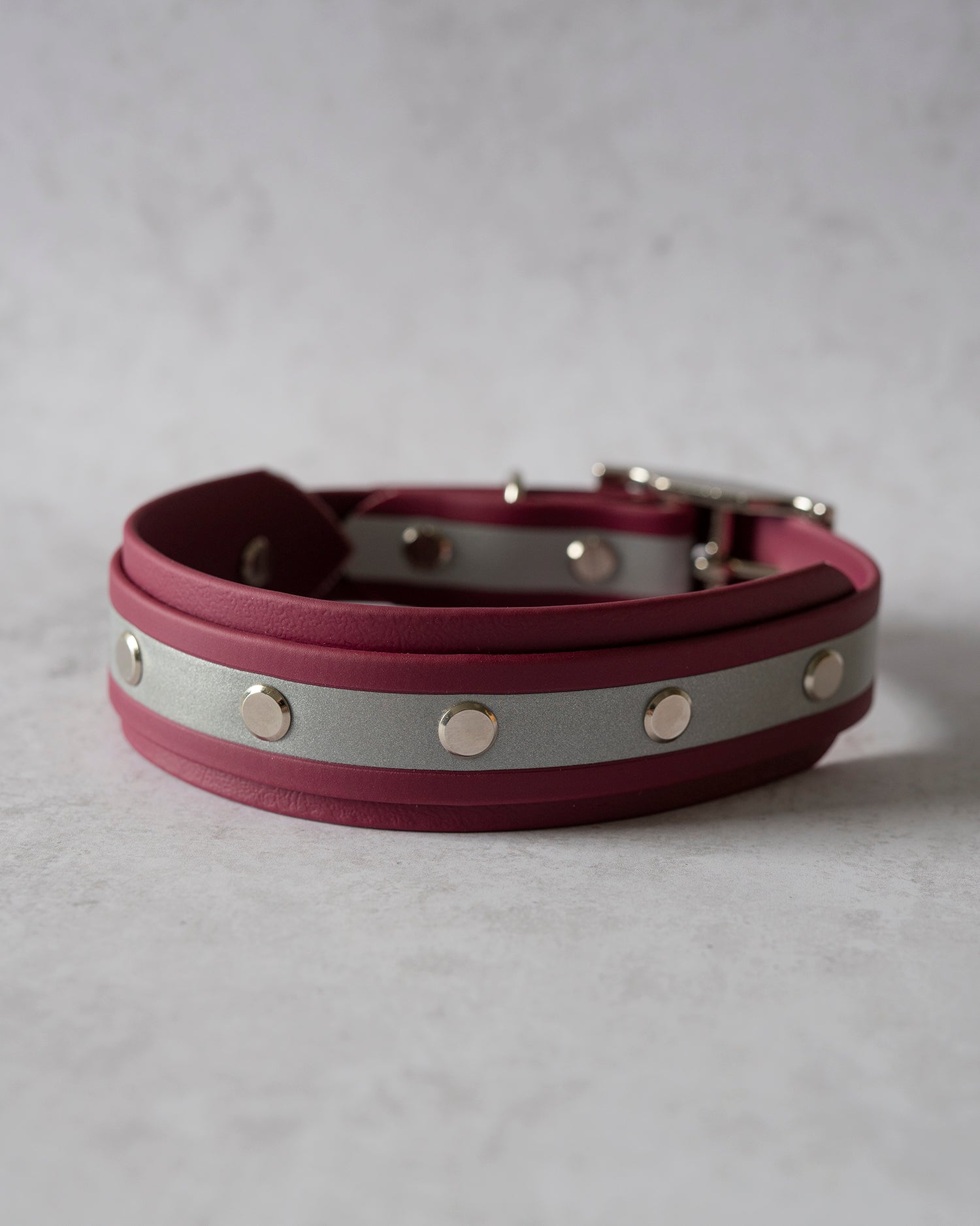 Reflective Layered Collar