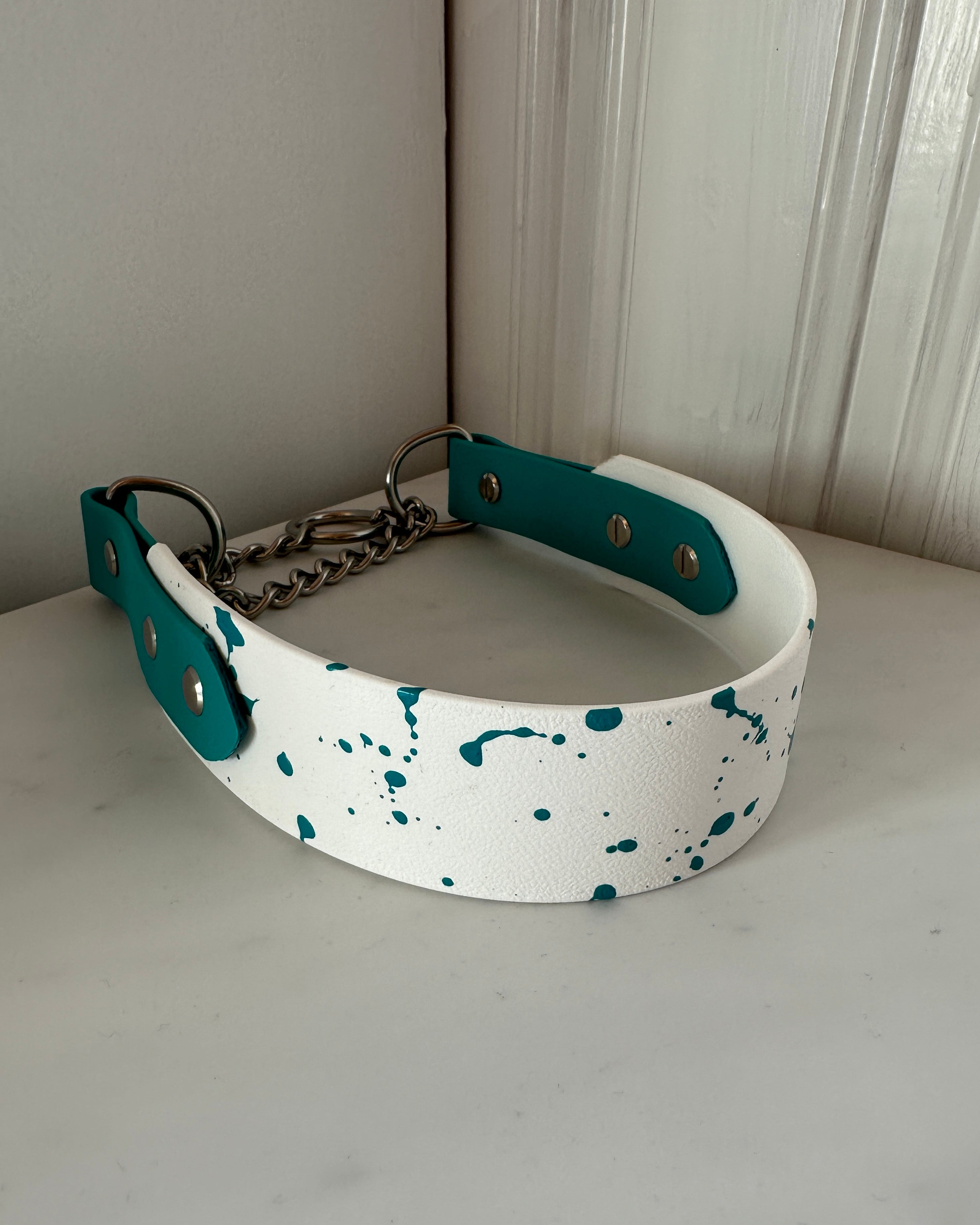 Speckled Aurora collar